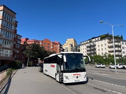 Buss vid klarabergsviadukten.jpg